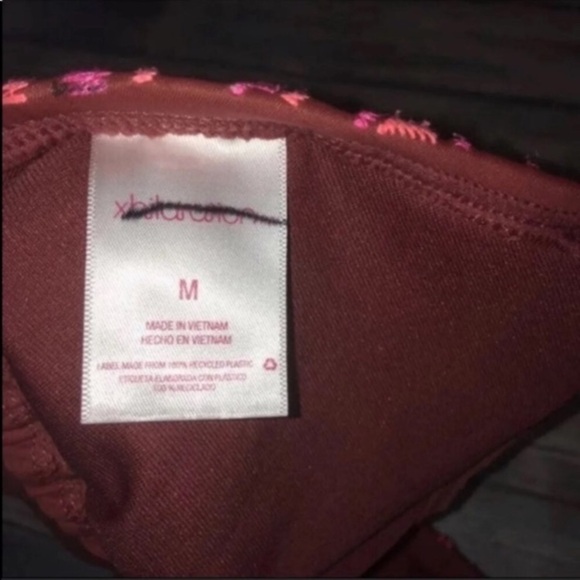 Xhilaration Triangle Bikini Top - Picture 4 of 4